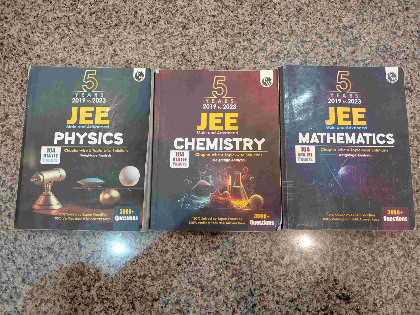 PW 5YRS 2019-2023 JEE MAINS AND ADVANCED PCM PYQS - Second Hand - Bookaao