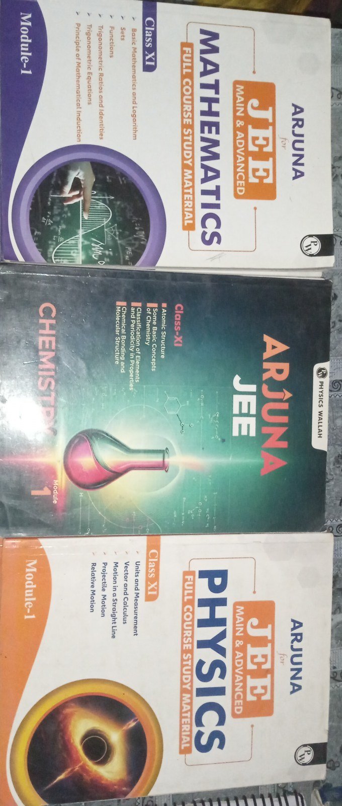 PW Arjuna Jee Module class 11th - Second Hand - Bookaao