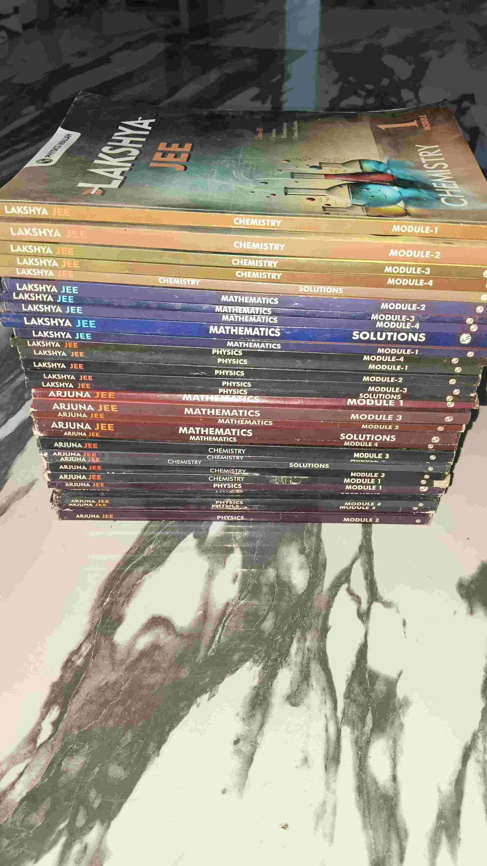 Pw arjuna & lakshaya modules - New Book - Bookaao