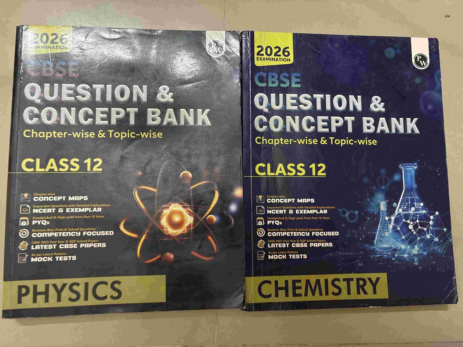 Pw cbse question and concept bank(phy and chem) - Second Hand - Bookaao