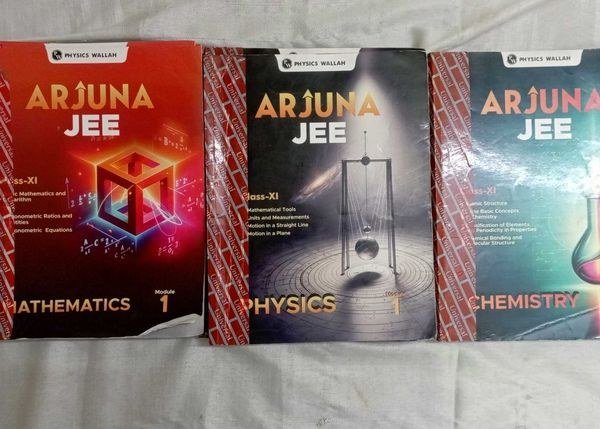 Pw class 11 module set , all pcm subject - Second Hand - Bookaao