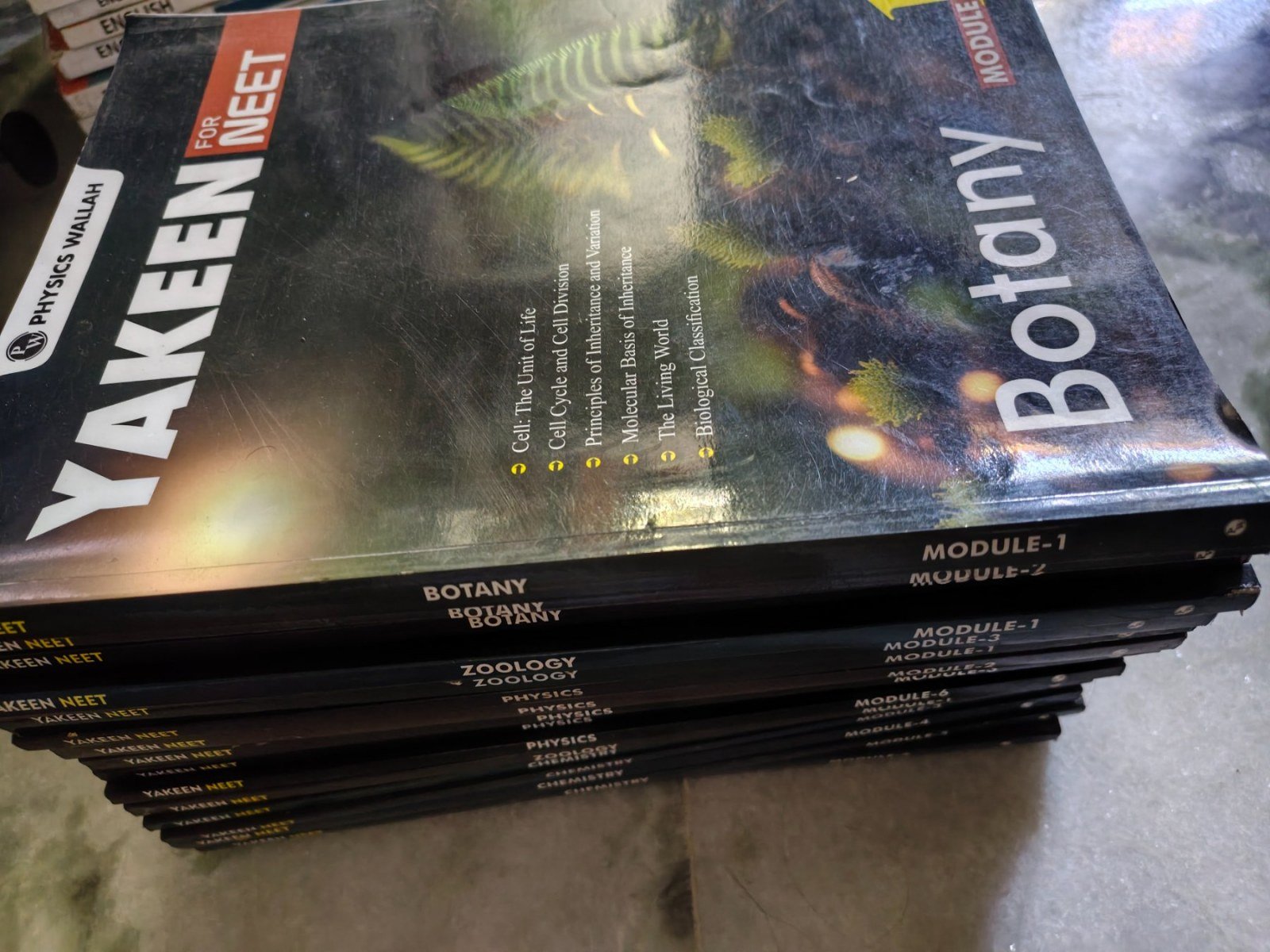 PW Fastrack vidyapeeth neet modules - Second Hand - Bookaao