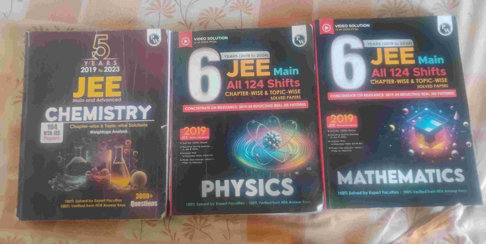 PW JEE MAINS PYQS (2019-2024) OF PCM - Second Hand - Bookaao