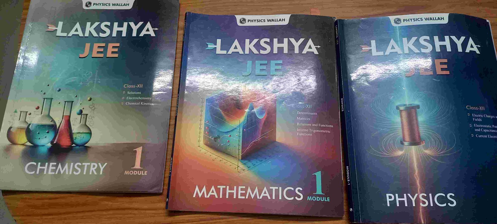 PW LAKSHYA JEE (Mains & Advanced) Modules - Second Hand - Bookaao