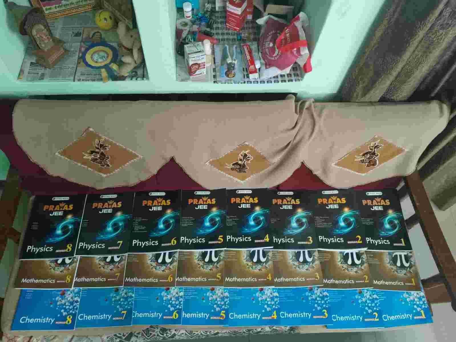 PW(PHYSICS WALLAH)PRAYAS JEE MODULES(SET OF 24) - Second Hand - Bookaao