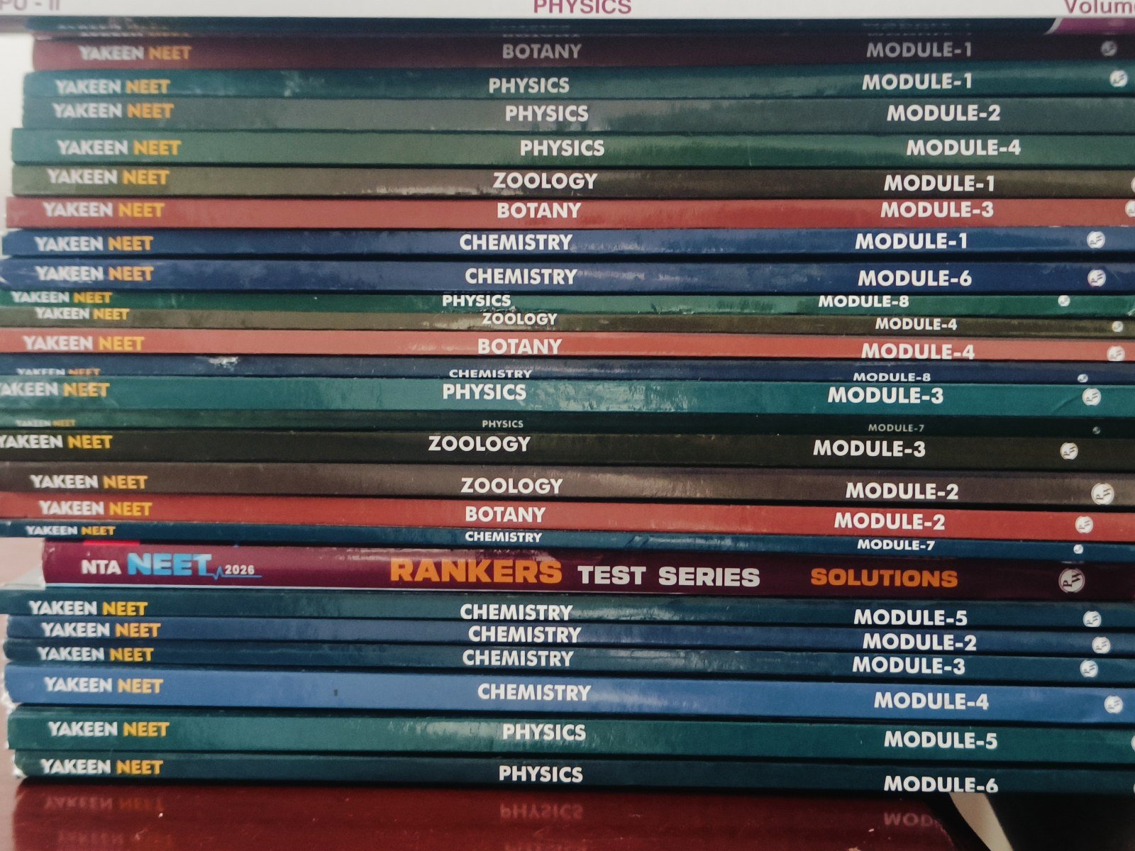 PW yakeen neet modules - Second Hand - Bookaao
