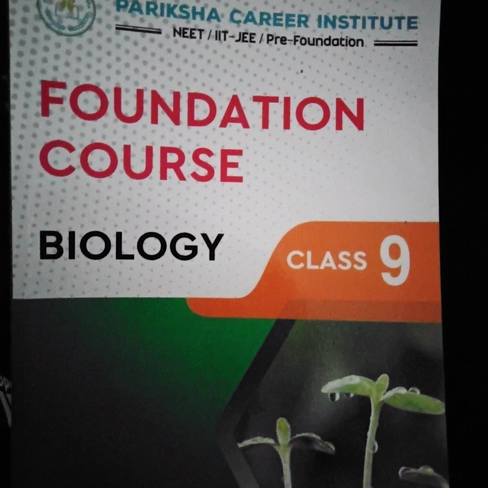 Science class -9th Biology - Second Hand - Bookaao