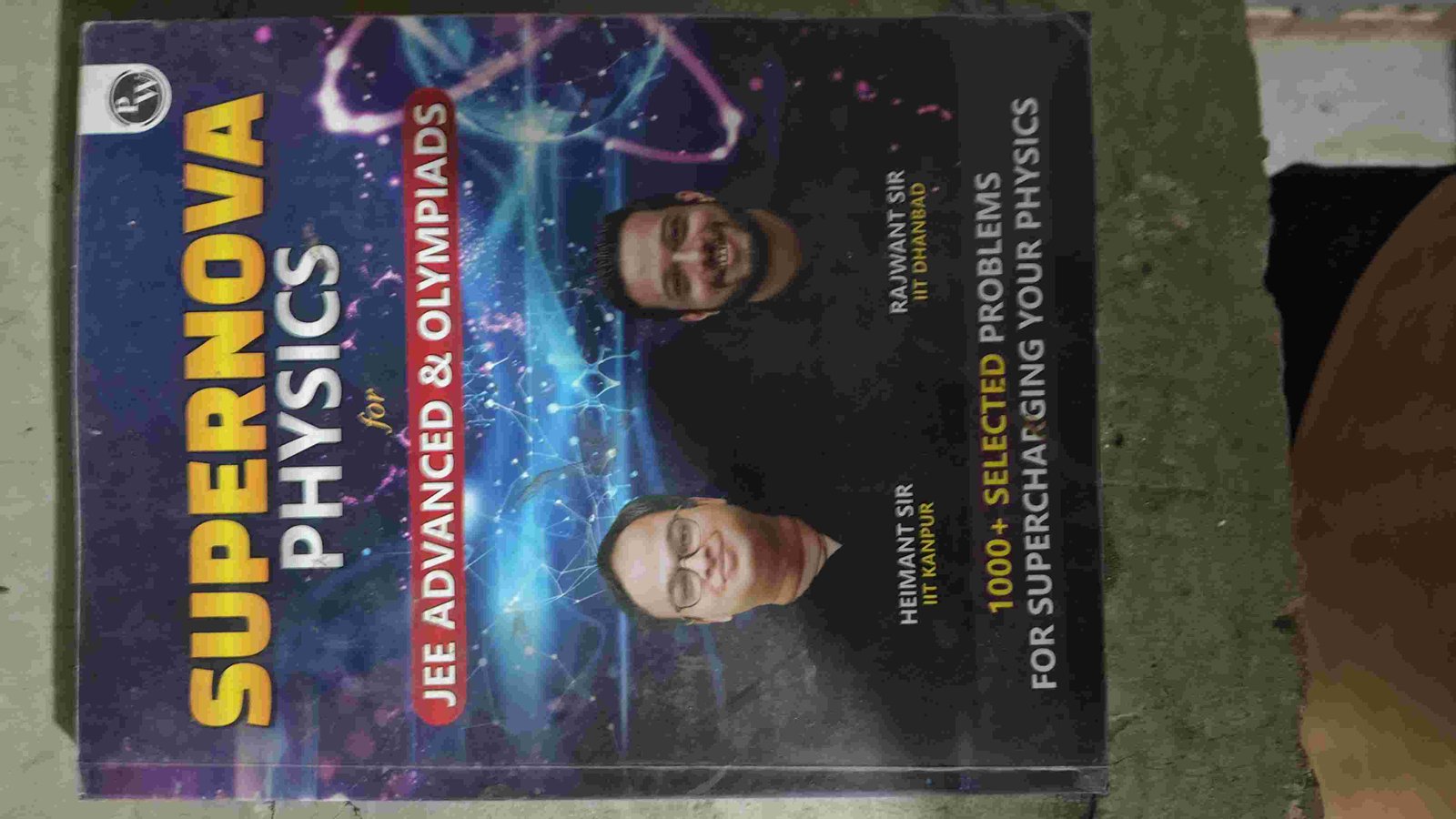 SUPERNOVA Physics  (jee adv + olympiad) - Second Hand - Bookaao