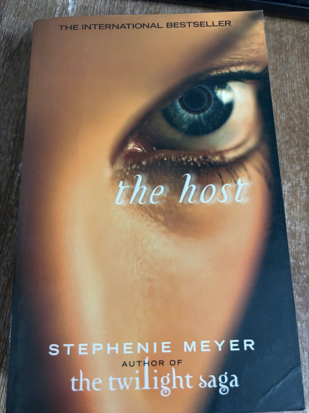 The Host - Second Hand - Bookaao