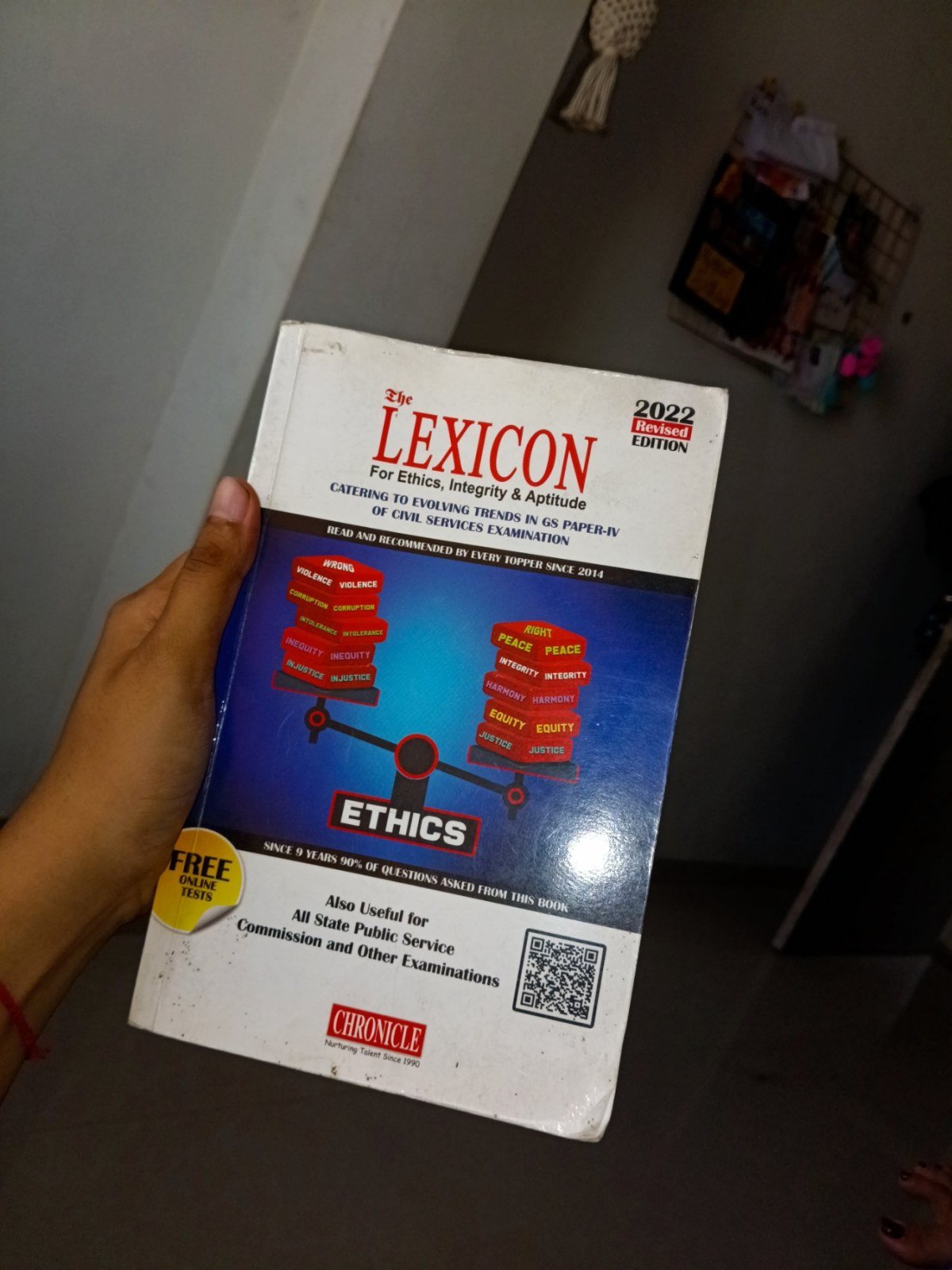 The lexicon for ethics, integrity and aptitude - Second Hand - Bookaao