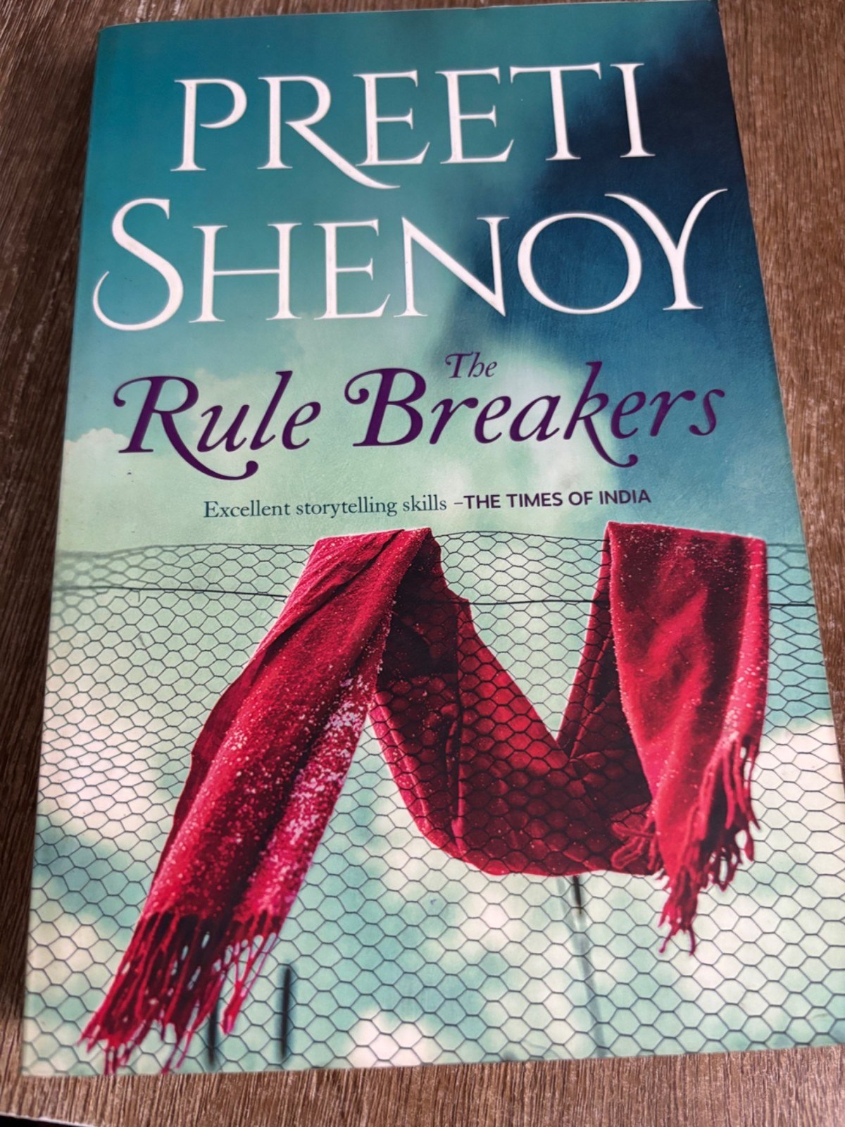 The Rule Breakers - Second Hand - Bookaao