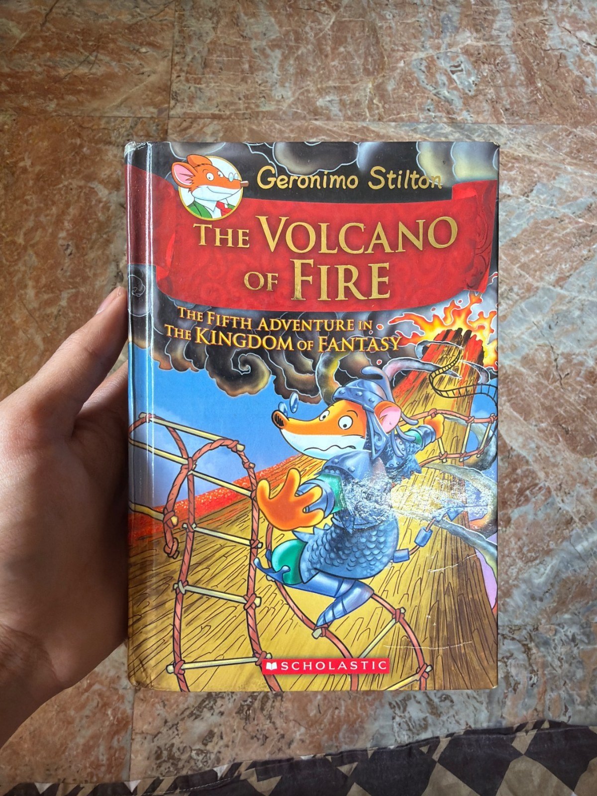 Buy Second Hand The volcano of fire - Geronimo Stilton in Mumbai - Bookaao