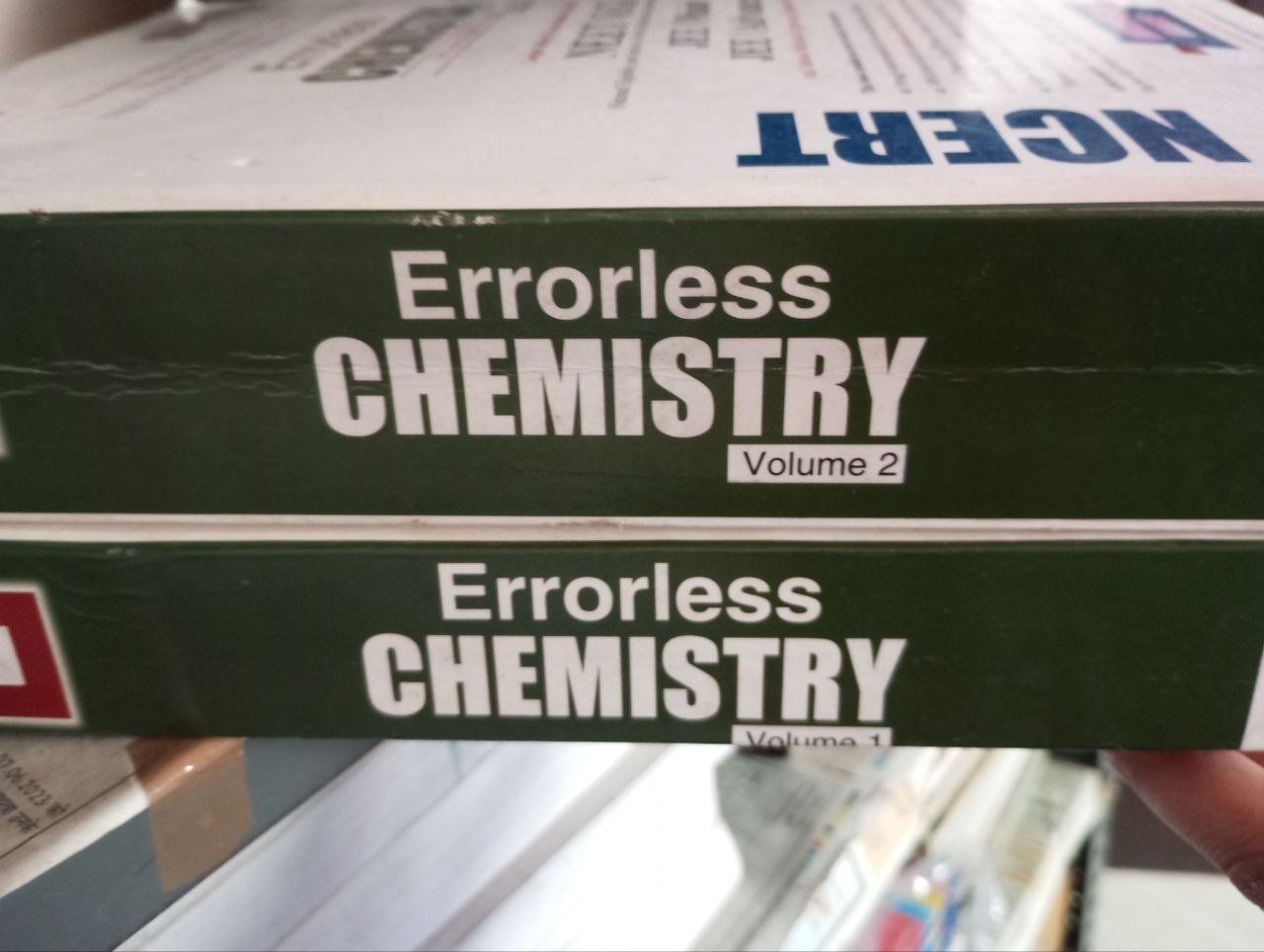 Universal Errorless Chemistry  (Volume 1 & 2) - Second Hand - Bookaao