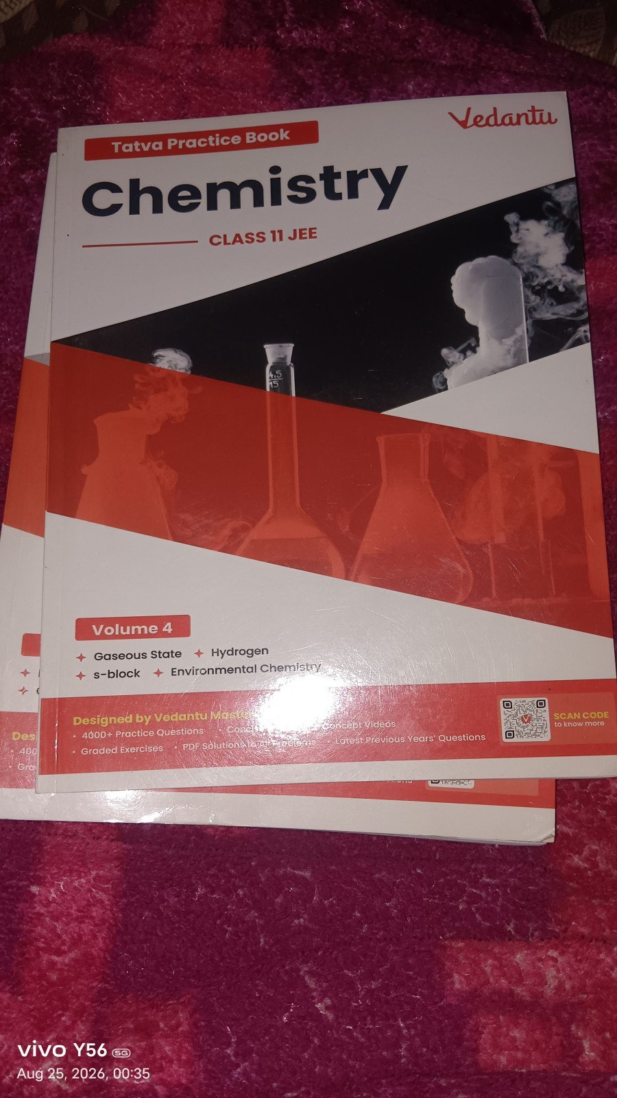 Vedantu 1st year mains +advanced pyqs books mpc - Second Hand - Bookaao