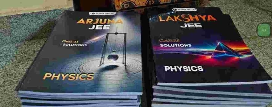 Vidhyapeeth Arjuna 2024 + Lakshy2025 - Second Hand - Bookaao