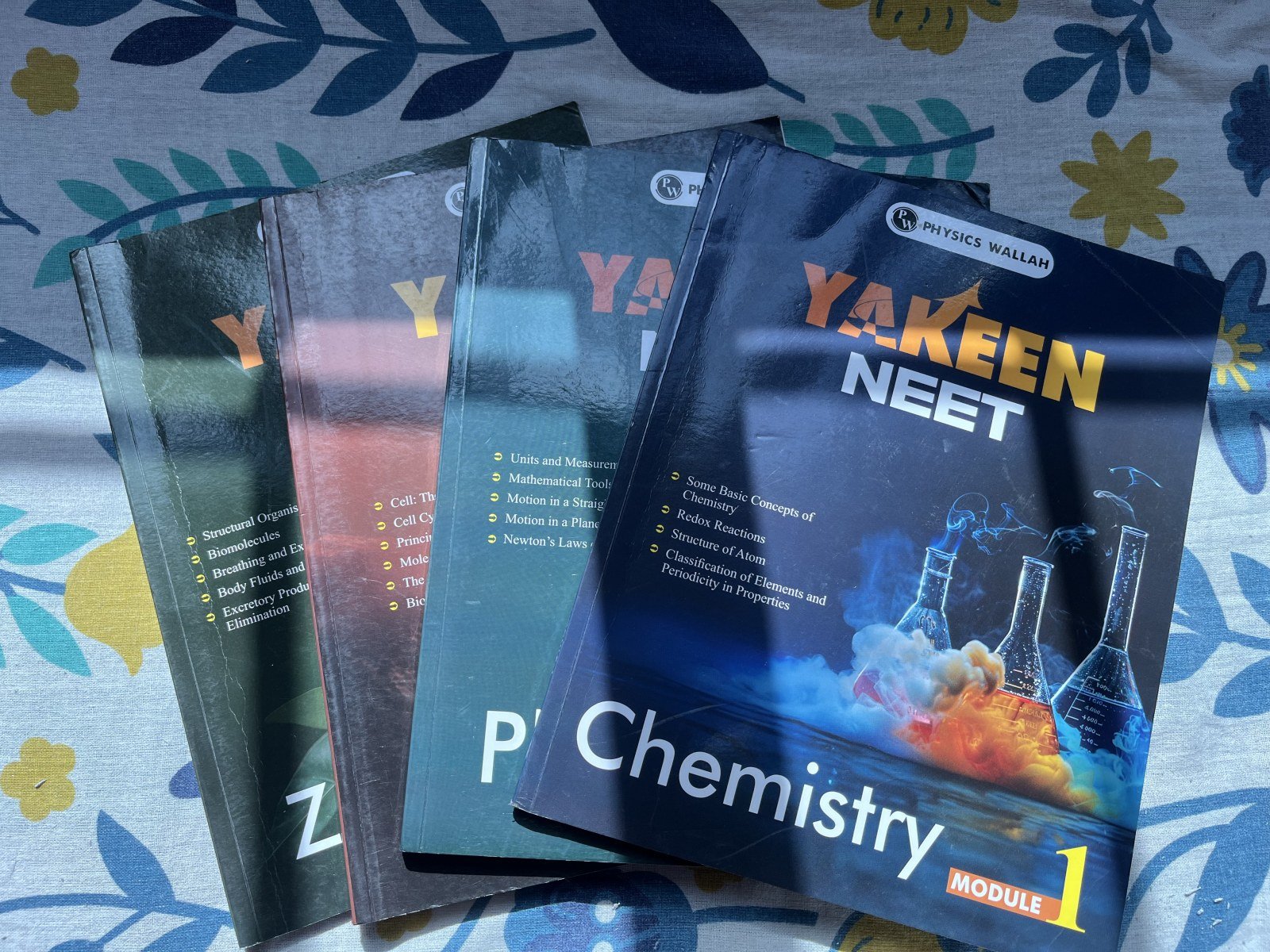 YAKEEN NEET MODULE PHYSICS WALLAH