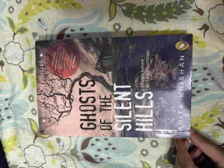 Ghosts of the silent hills - Second Hand - Bookaao