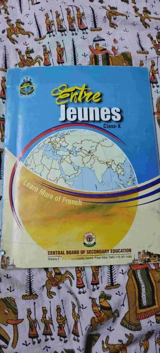 French textbook Class 10 Entre Jeunes