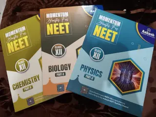 Aakash momentum booster - New Book - Bookaao