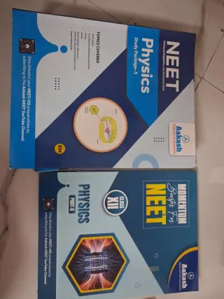 AAKASH NEET COMPLETE MODULES+MOMENTUM