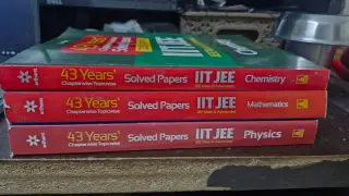 Arihant JEE Mains & Advance 48 Years PYQs - Second Hand - Bookaao