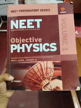 Arihant Neet objective physics vol 1 Dc pandey
