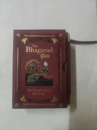 Bhagavad Gītā - Second Hand - Bookaao