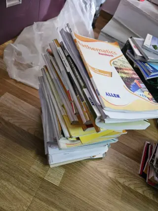 JEE MAIN+ADVANCED FULL STUDY MATERIAL 2024 - Second Hand - Bookaao