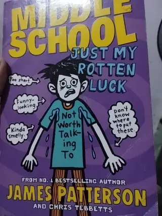 Middle school - Second Hand - Bookaao