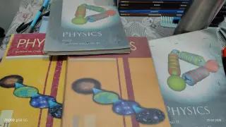 Physics ncert (11th+12th) - Second Hand - Bookaao
