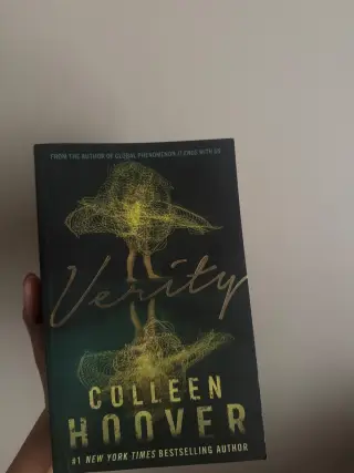 Verity - Second Hand - Bookaao