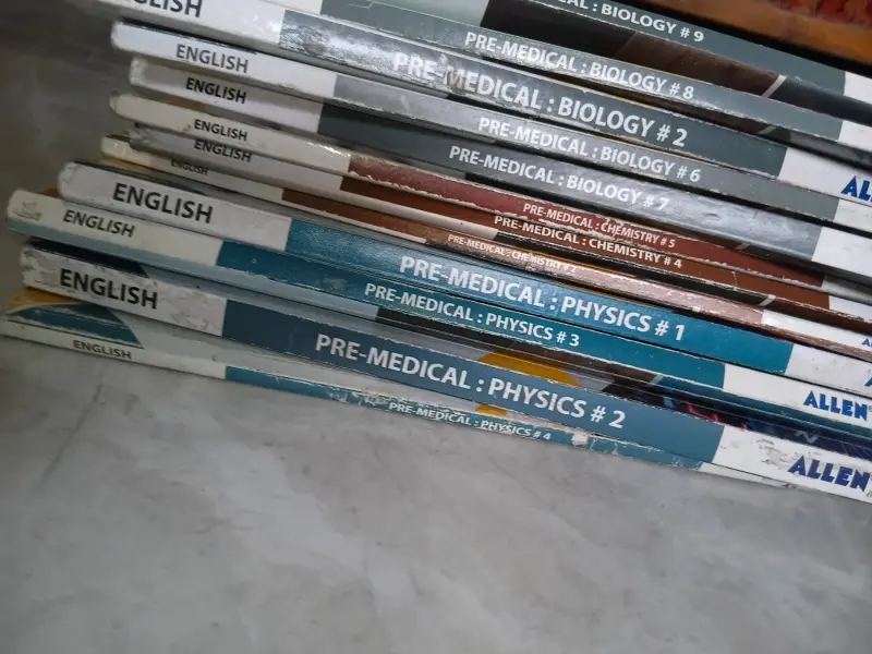 Buy Second Hand Allen physics (6) biology(12) and chemistry (6) in Mathani - Bookaao