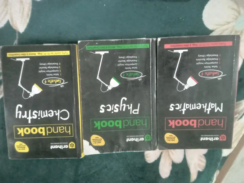 Buy New Arihant handbook [maths,physics,chemistry] 11&12th in Sonkhedi - Bookaao