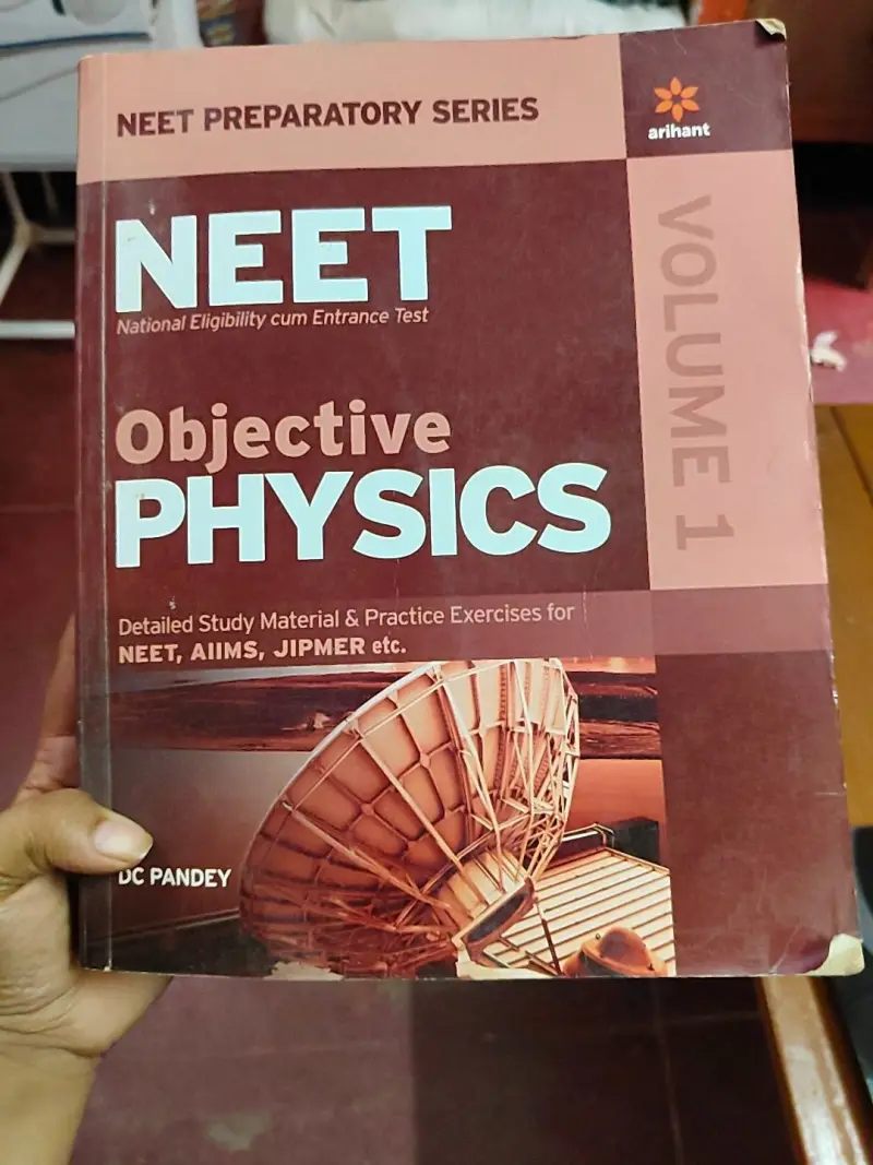 Buy Second Hand Arihant Neet objective physics vol 1 Dc pandey in Ghorawal sonebhadra - Bookaao