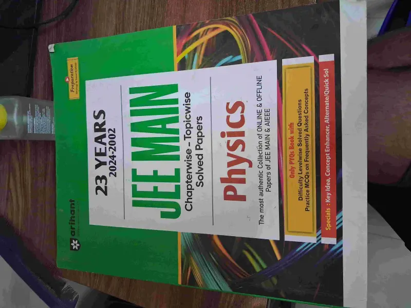 Buy New Arihant PYQ PHYSICS in Jhansi - Bookaao
