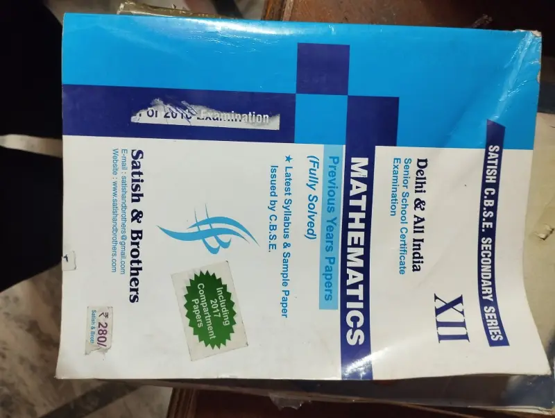 Buy Second Hand CBSE class 12 mathematics sample papers book in New Delhi - Bookaao