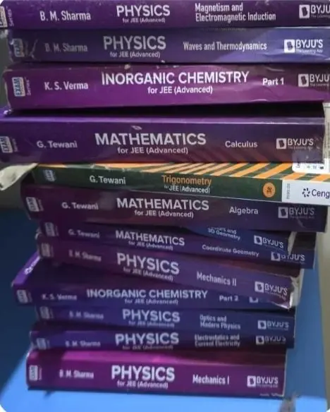 Buy Second Hand Cengage for jee advanced in Jaipur Municipal Corporation - Bookaao