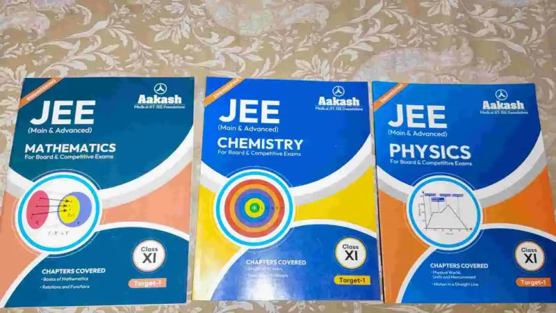 Buy New Class 11 jee AAKASH BOOK SET in Jodhpur - Bookaao