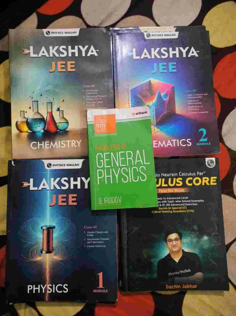 Buy Second Hand COMBO PACK FOR JEE ADVANCED in FARIDABAD - Bookaao