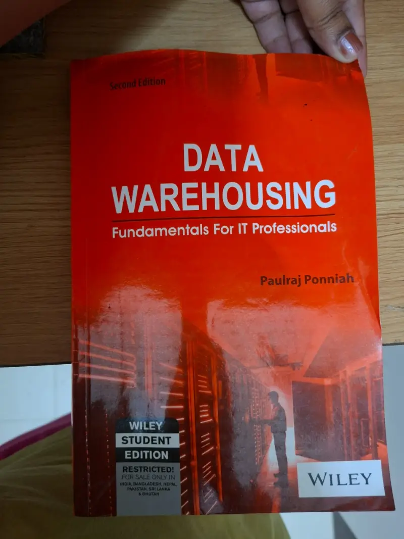 Buy Second Hand DATA WAREHOUSING Fundamentals For IT Professionals in Pune - Bookaao