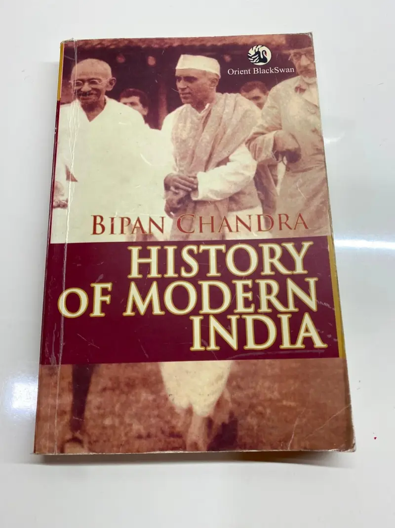 Buy Second Hand History of Modern India in Gandhinagar - Bookaao