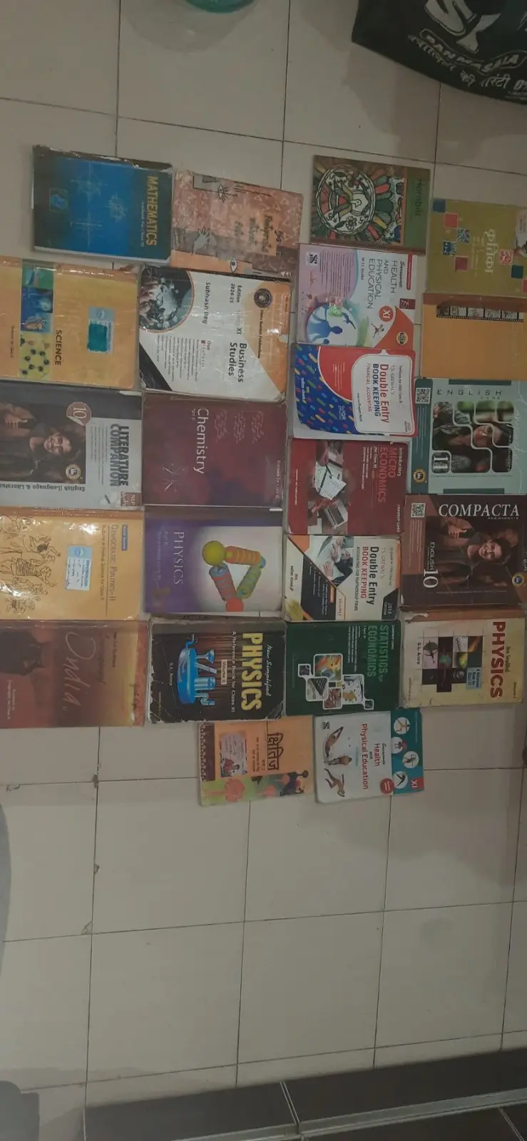 Buy Second Hand I want to sell my all books of 9th 10th 11th in Gurugram - Bookaao