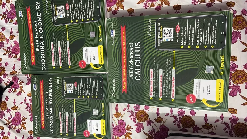 Buy Second Hand Jee cengage in Koparkhairane - Bookaao