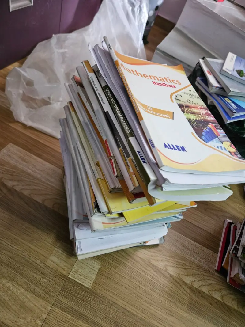 Buy Second Hand JEE MAIN+ADVANCED FULL STUDY MATERIAL 2024 in Ahmedabad - Bookaao