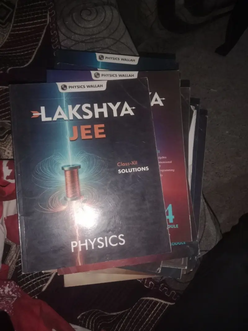 Buy Second Hand Lakshay jee pw module set 2023-2024 new condition in Noida - Bookaao