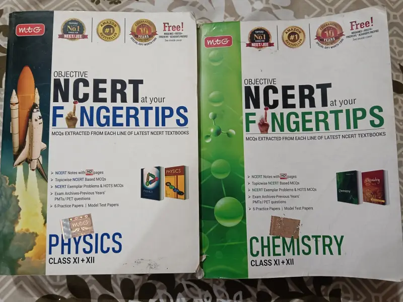 Buy Second Hand Mtg fingertips for chemistry and physics in Delhi - Bookaao