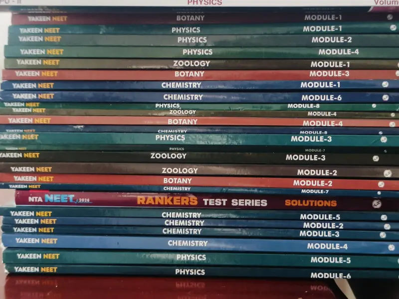 Buy Second Hand PW yakeen neet modules in Bangalore - Bookaao