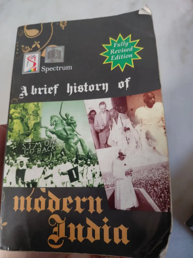 Buy Second Hand Spectrum Brief History of Modern India in North west Delhi - Bookaao